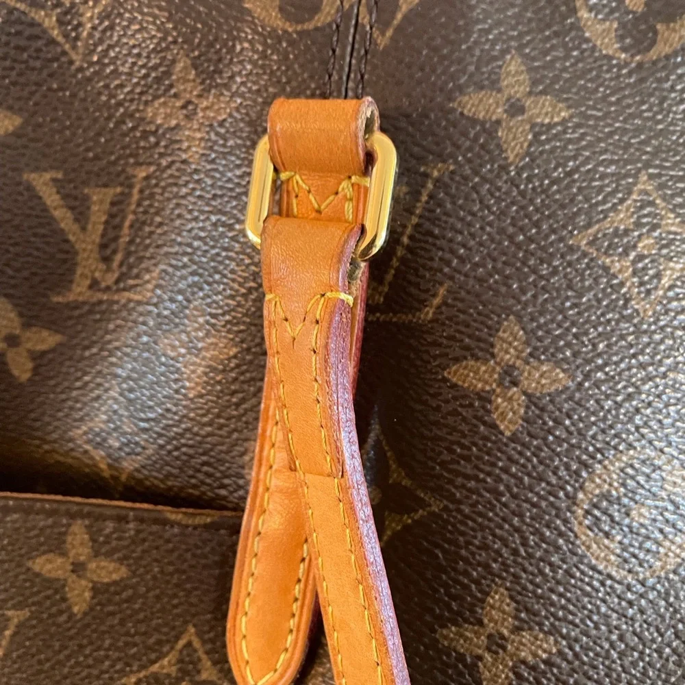 Fabulous authentic Louis Vuitton tote bought in Paris in 2014 dust bag/recipt - Picture 6 of 8